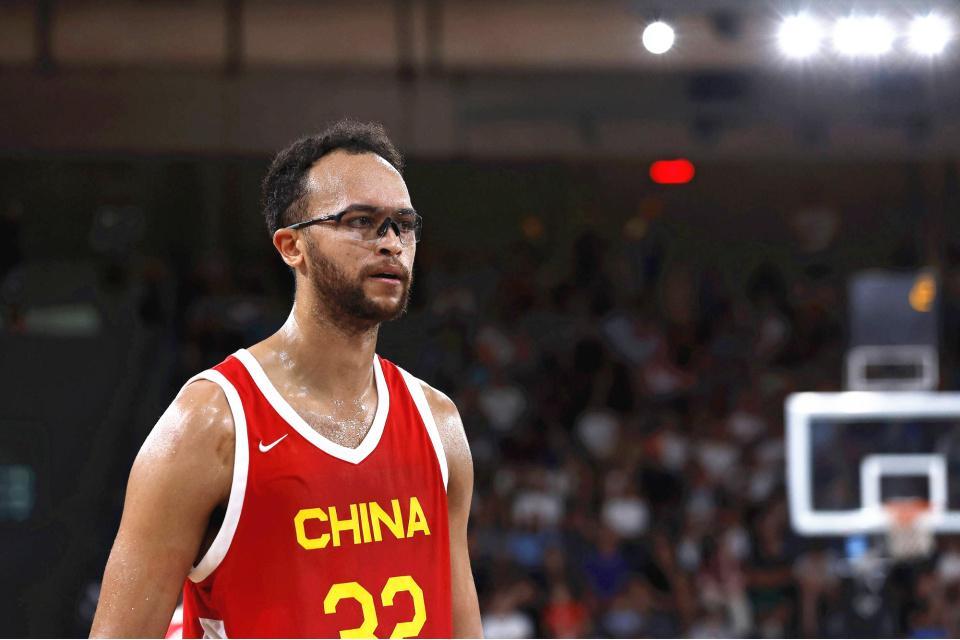 NBA官方正式公布!李凯尔国籍更新:美国