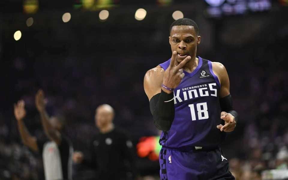 威少时隔7年26+6+6三分！国王灭奇才首次4连胜小萨时隔27场复出