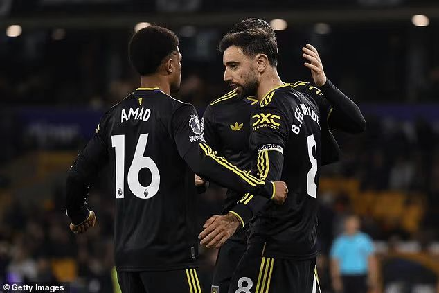 曼联大胜，他终于学会了调整节奏