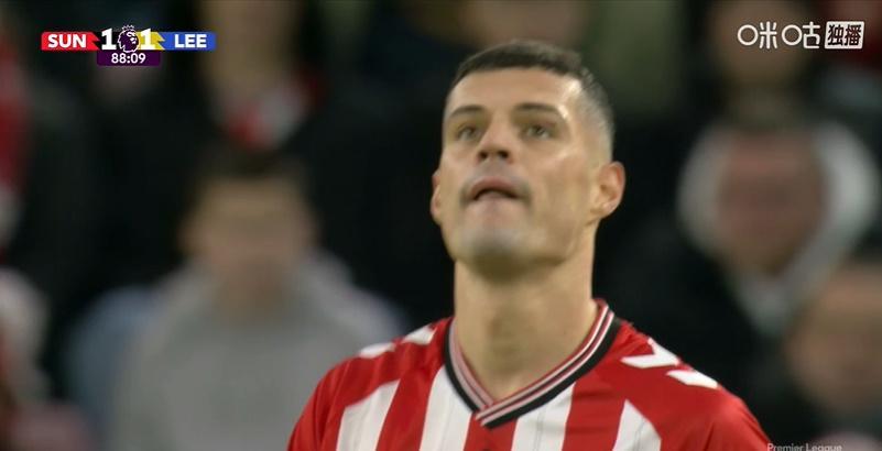 11！英超升班马对决，利兹联逼平最强黑