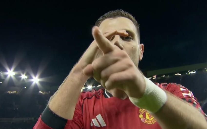 首开记录,达洛特曼联生涯首次在老特拉福德打入英超进球