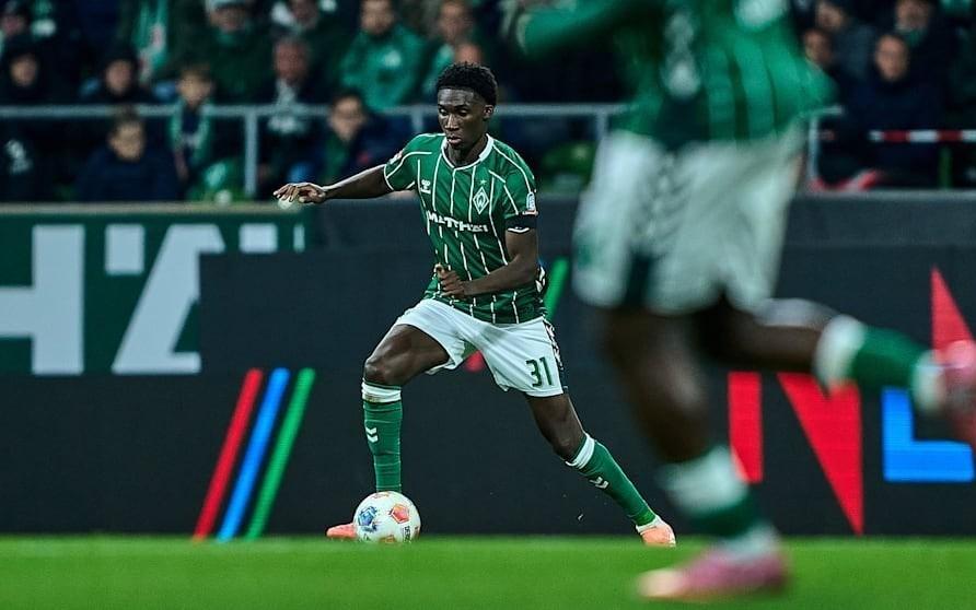 圖片報：伯恩利有意不萊梅18歲中衛(wèi)卡里姆庫利巴利