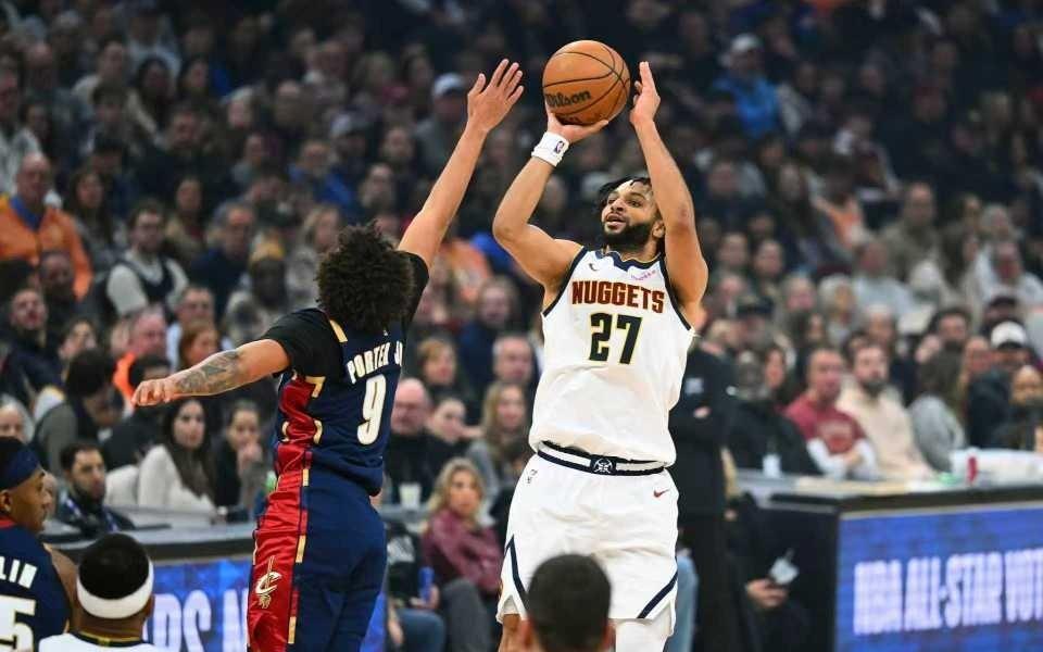 约基奇伤停掘金末节崩盘被骑士逆转米切尔33分穆雷34+6+7