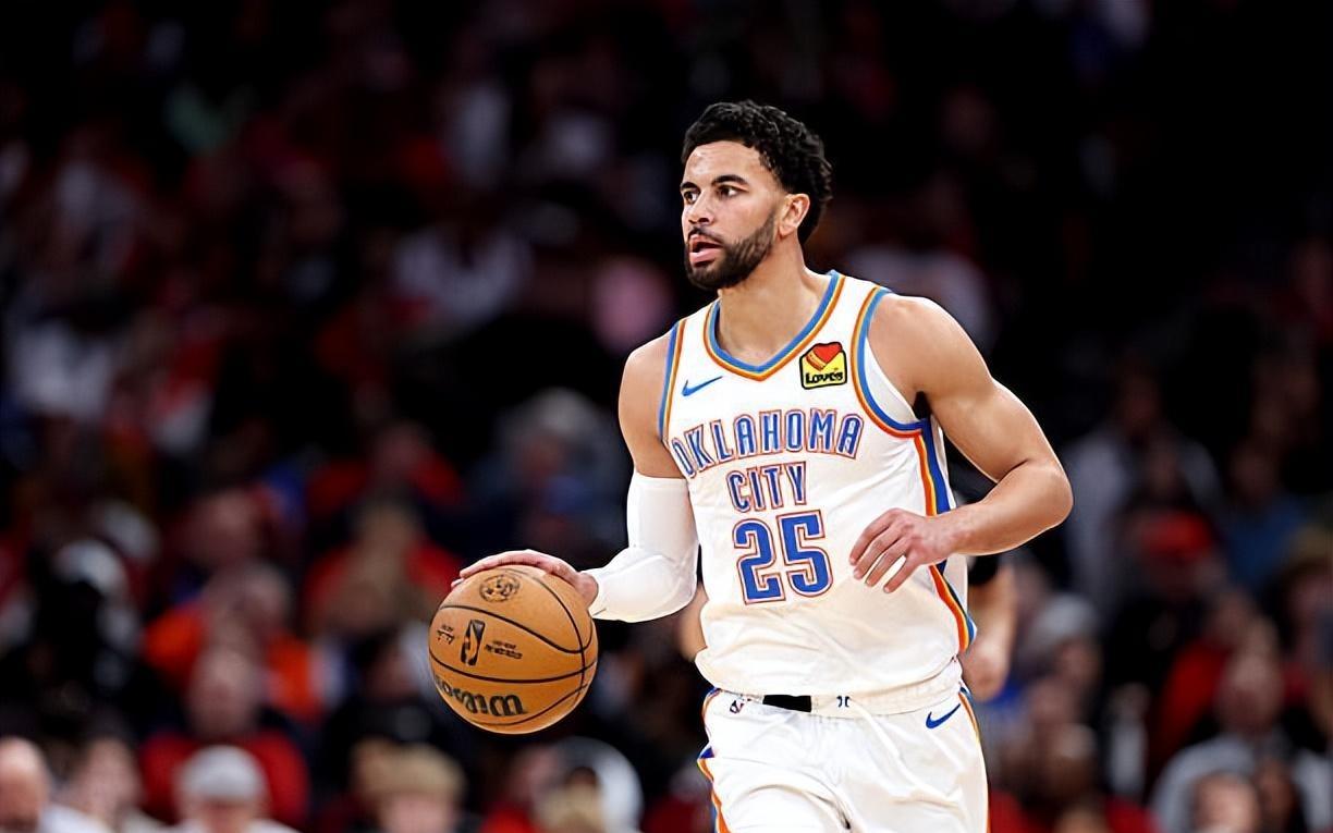 攻防两端都完爆火箭！雷霆次轮秀确实已经成为联盟顶级第六人了