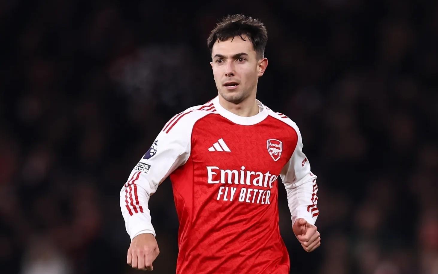 苏比门迪：我的狗留在西班牙，它值得更好的环境沐浴在阳光下