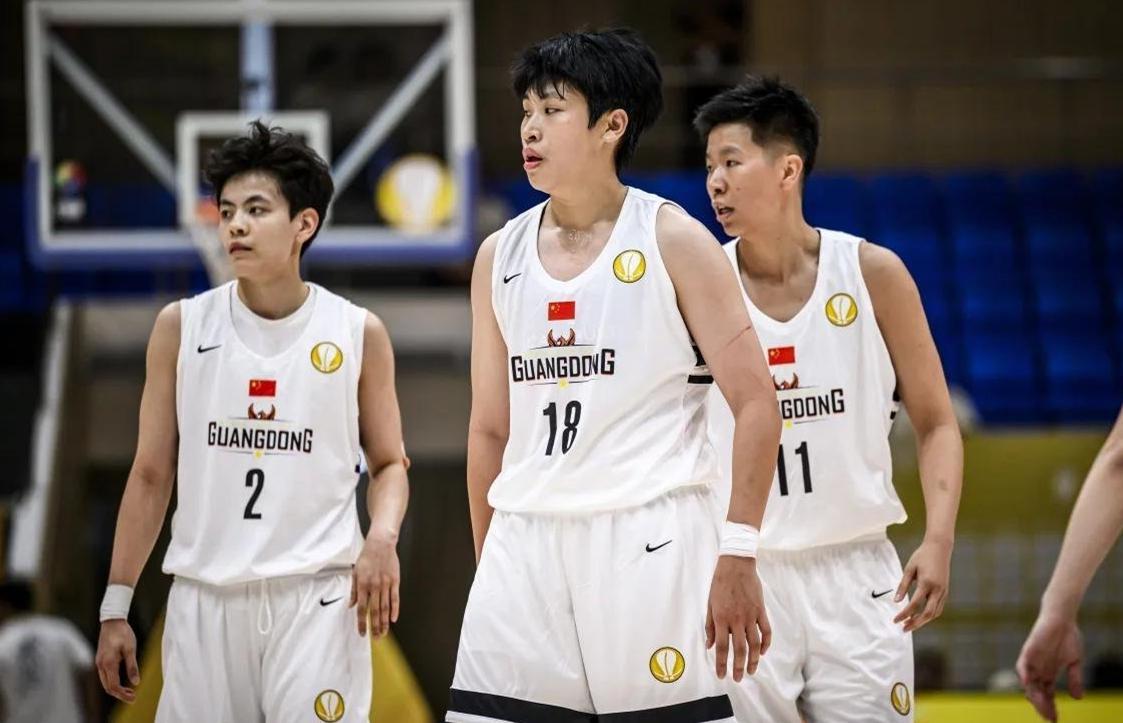 場均砍17+5！中國女籃25歲1米92新星閃耀沖冠：宮魯鳴沒看錯(cuò)她