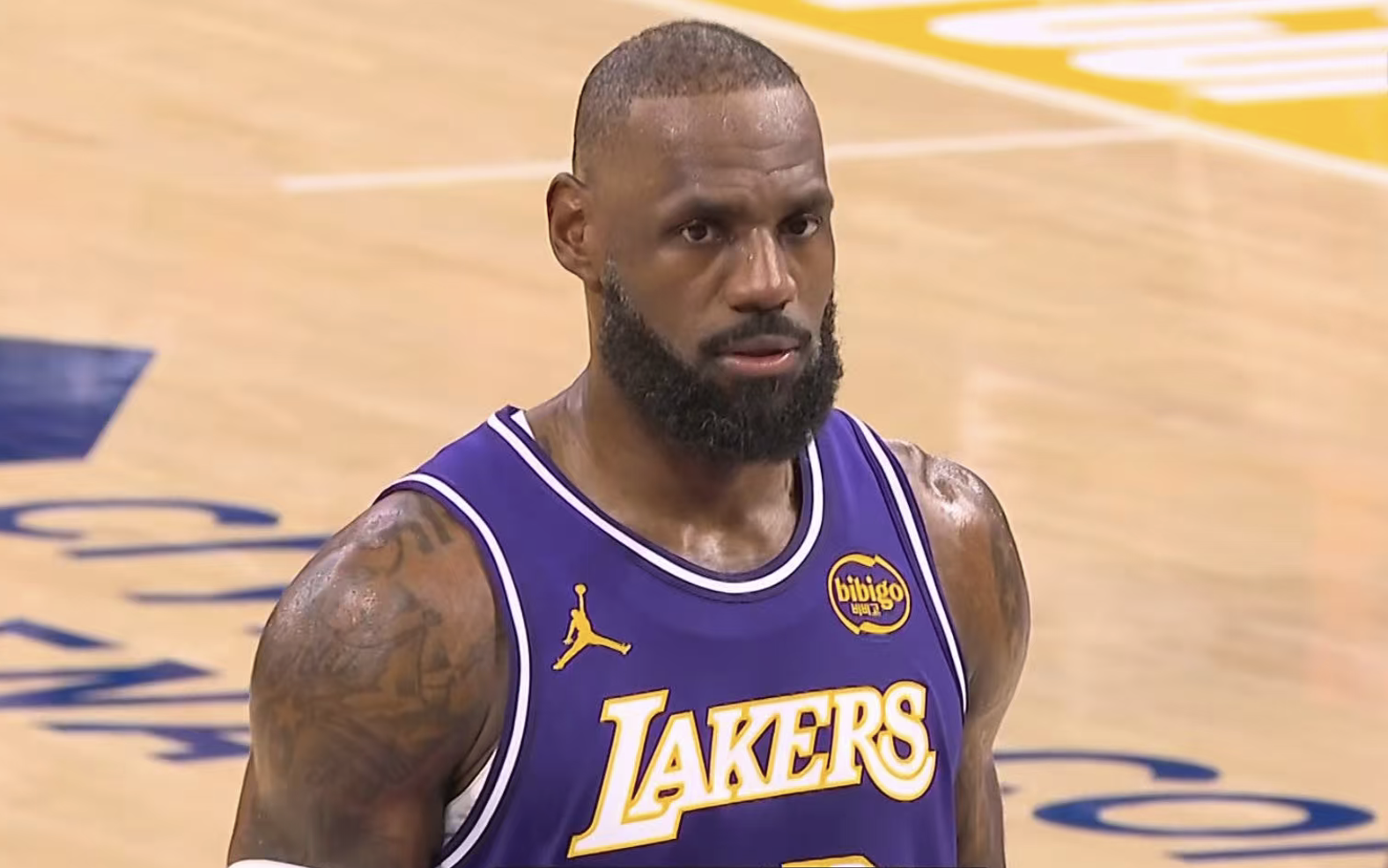 132119!马刺爆冷大胜湖人,东詹组合54分,NBA杯4强出炉附赛程