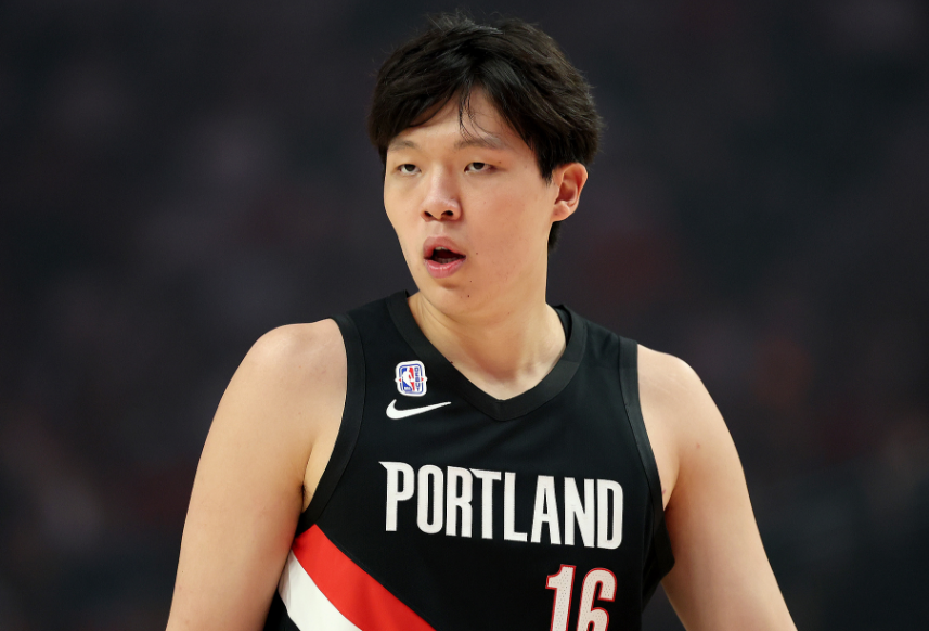 杨瀚森被召回战湖人3大展望：能否首