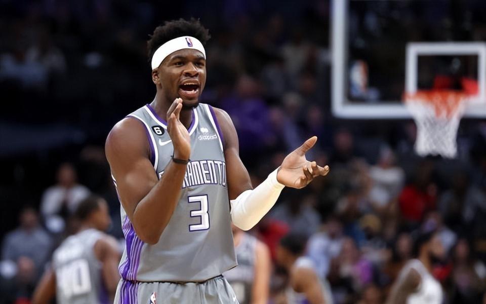 国王裁掉后场得分手，恢复自由身的他有望与CBA北京队完成签约