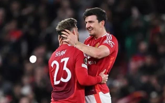 名宿火力+1，帕克：马奎尔和肖还在曼联就是笑话