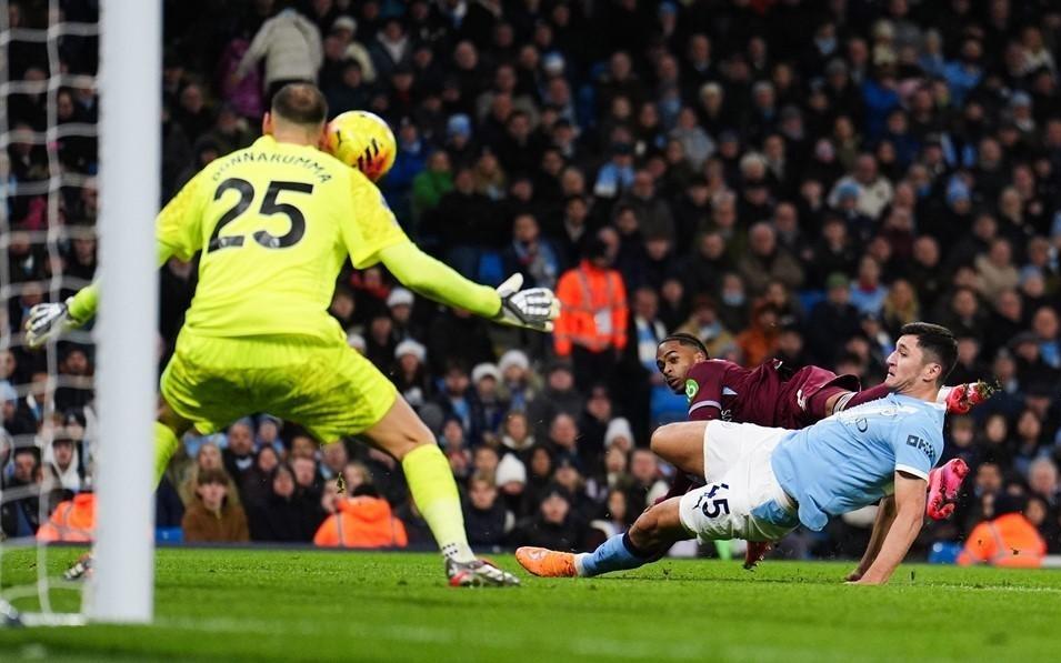 后防稳固，曼城自2021年以来首次连续三场英超零封取胜