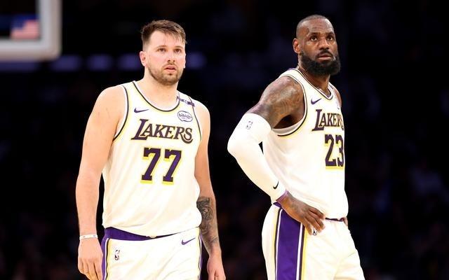 湖人正式进入“东契奇时代”詹姆斯伤情加速权力交接