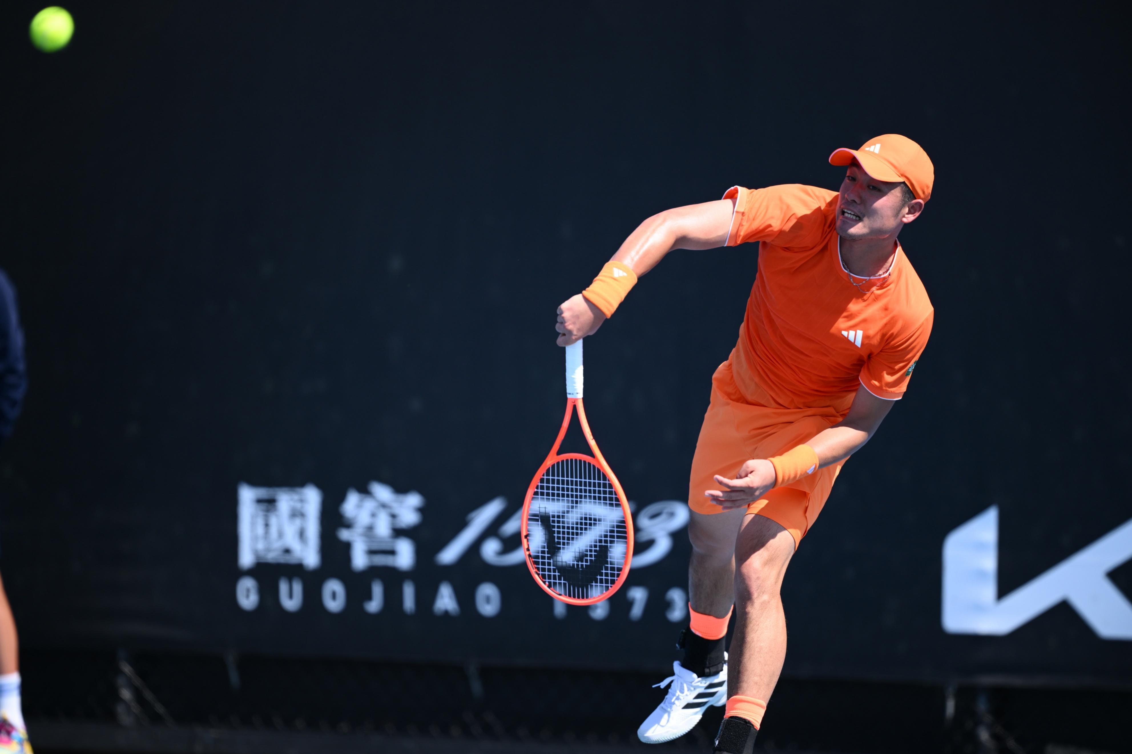 泪目！吴易昺蛰伏两年逆袭：31晋级，中国男网双子星闪耀澳网