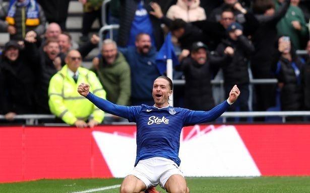 跟队:莫耶斯想让格拉利什多进球维持现有状态埃弗顿会买断