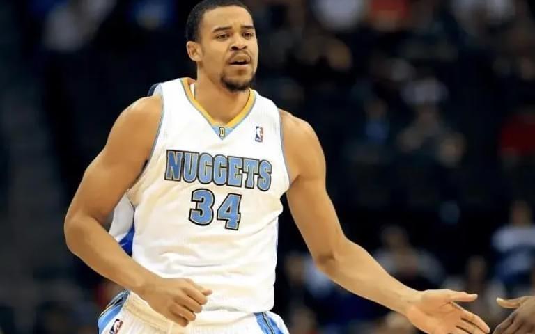 40投轰58分27板!CBA夺冠拼图外援2战杀红眼:北京队能签下他吗