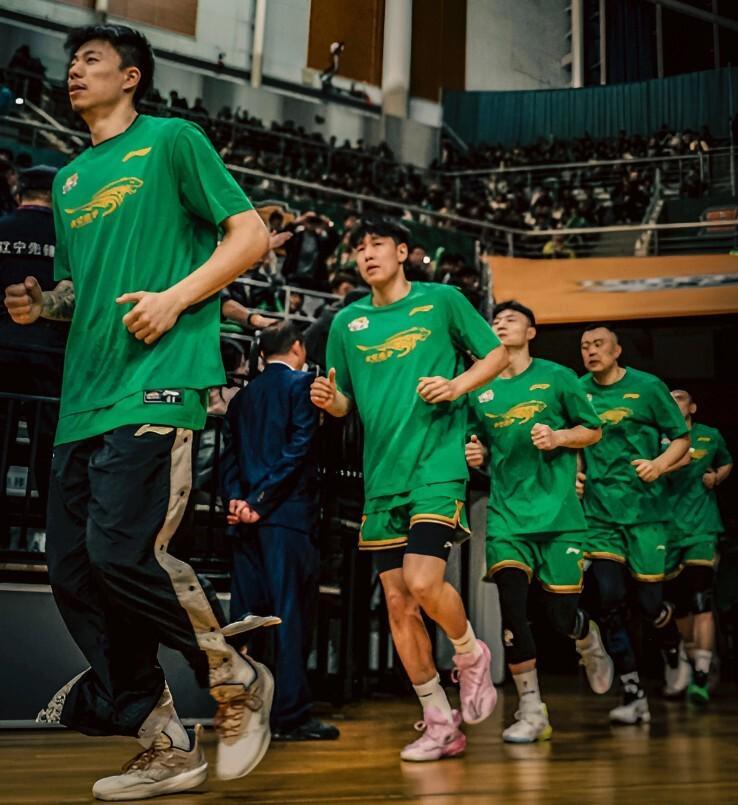 辽宁队新赛季分组出炉！上上签局面利好杨鸣得到调整时间