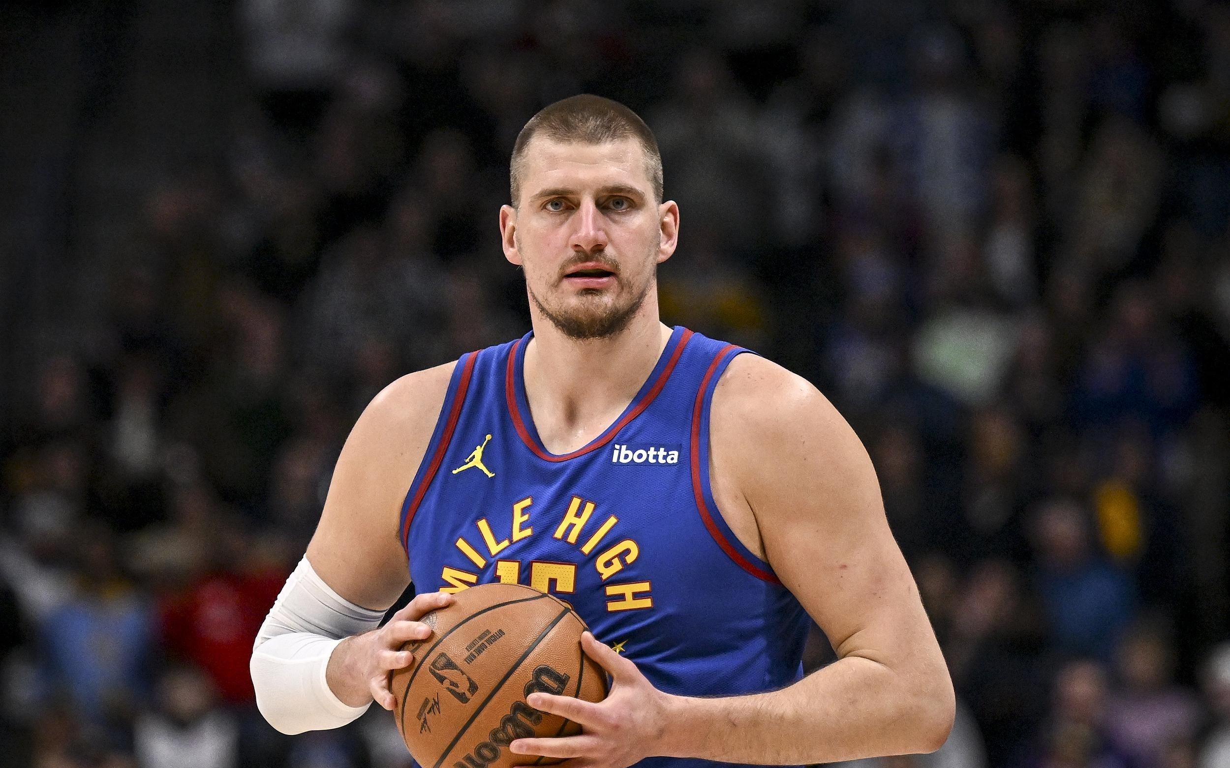 约基奇有望成为篮板&助攻两项榜单