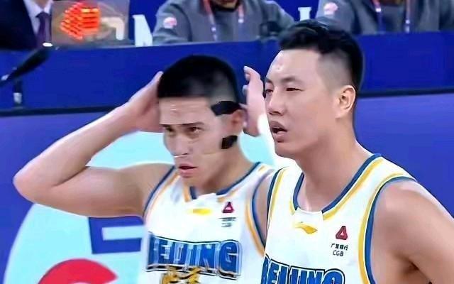 谁能夺得阶段冠军CBA第一阶段四支强队剩余赛程难度对比