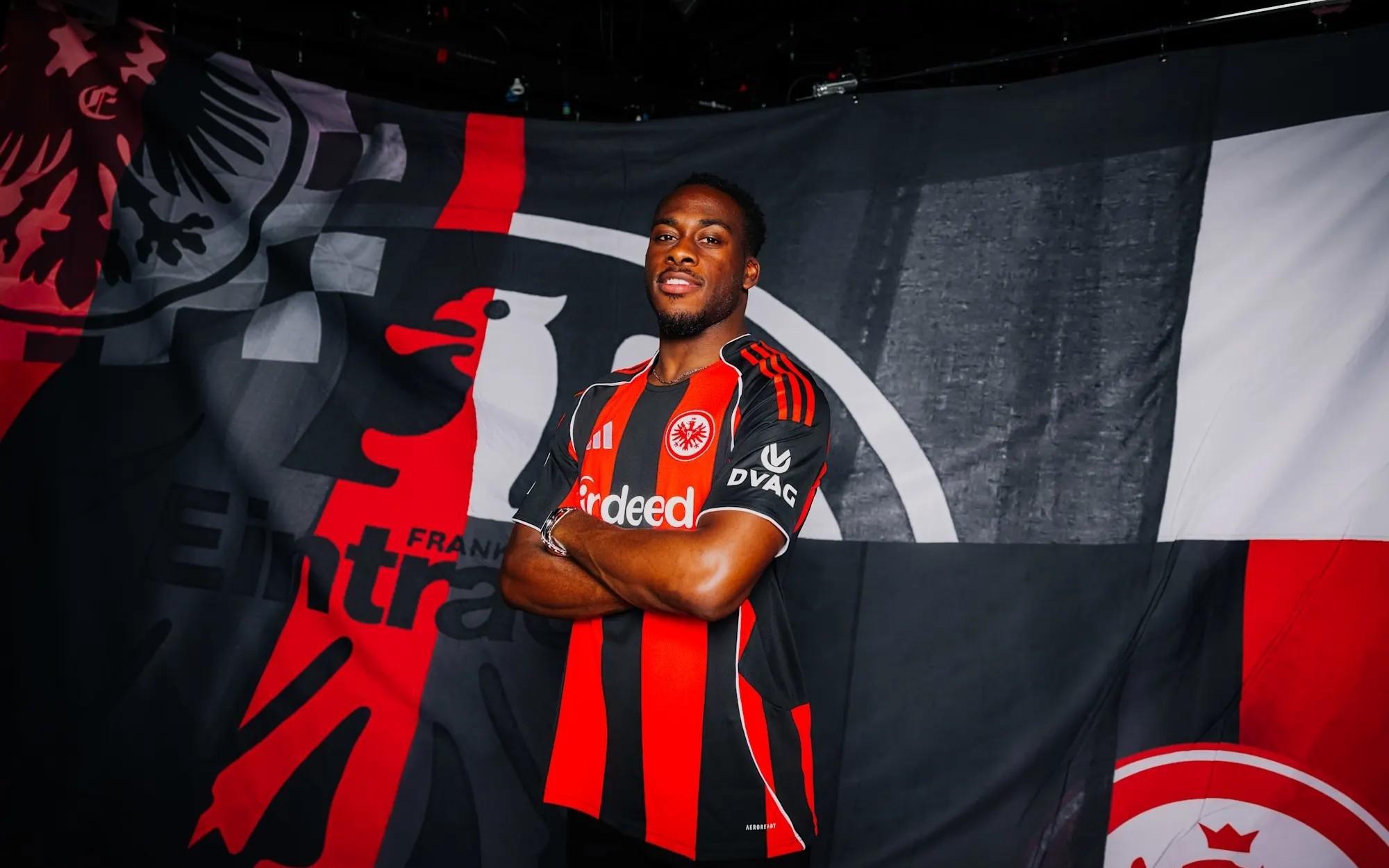 官方：诺丁汉森林23岁前锋卡利穆恩多租借加盟法兰克福