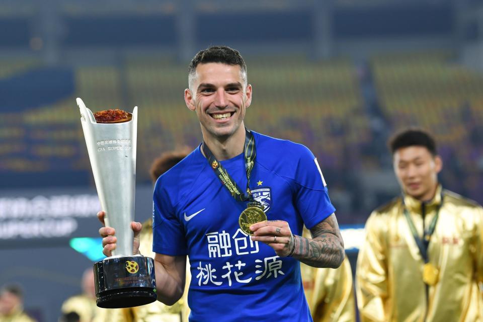 时隔2年半回归32岁冠军级前腰重返中超！与意甲队解约下家浮现