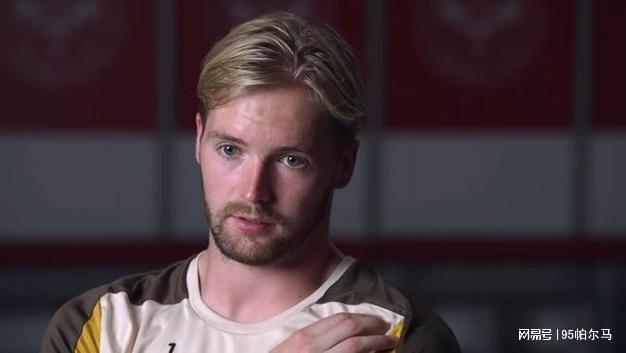 从前锋到门将的转身,曼联两度求购未果,欧冠扑姆巴佩的点球