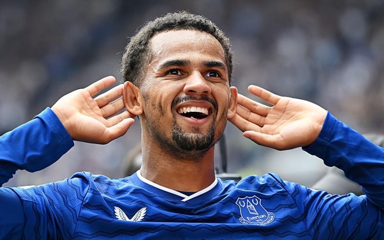 4球1助攻!25岁非洲天才边锋闪耀英超,超级香饽饽,3大豪门疯抢