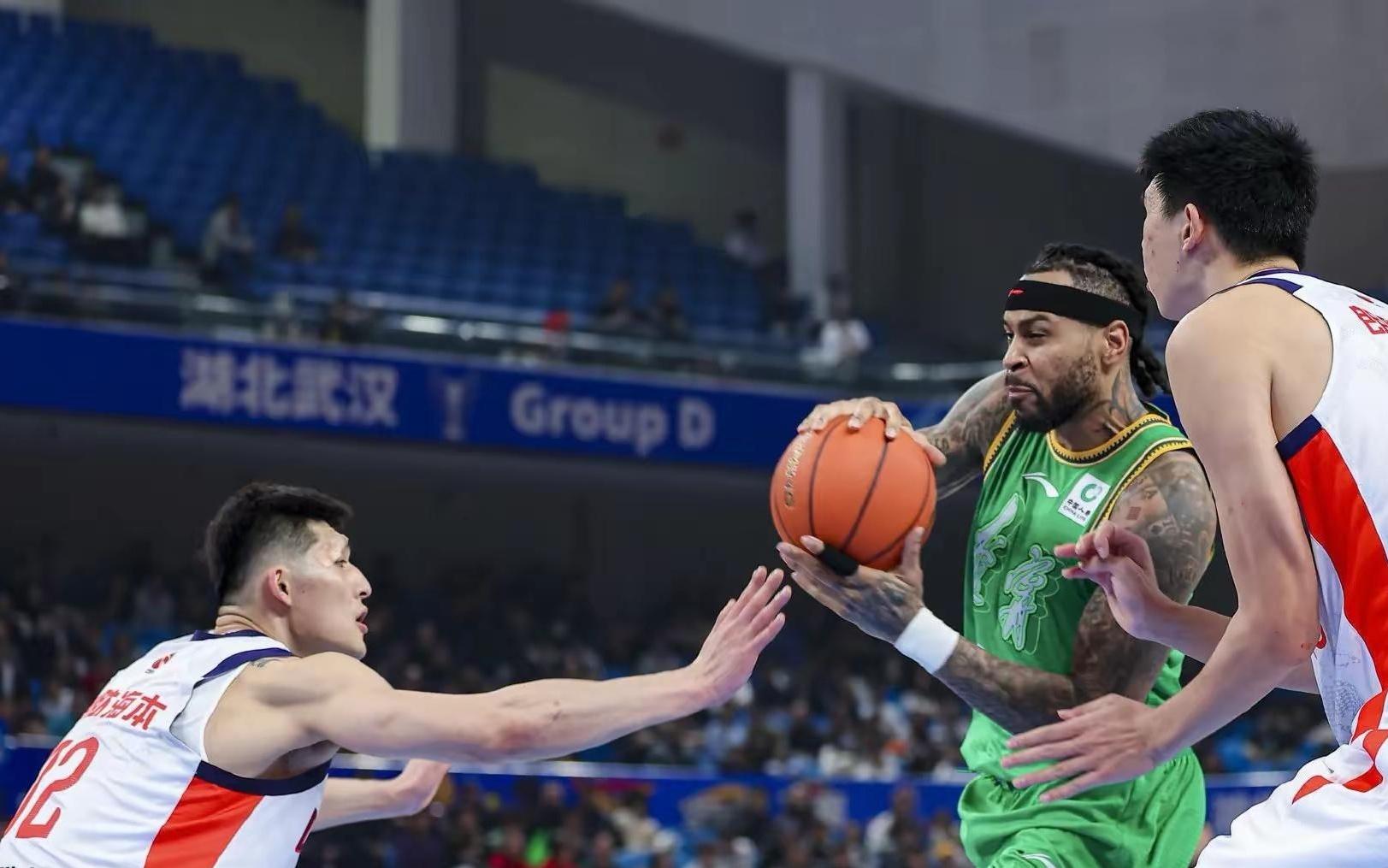 辽宁CBA杯出局原因找到,杨鸣点评一针见血,找不到核心