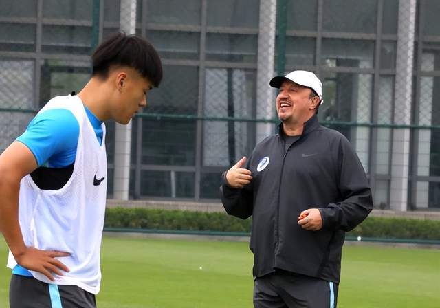 中超留洋新跳板:欧洲豪门400万欧年薪看上“中超旧帅”!