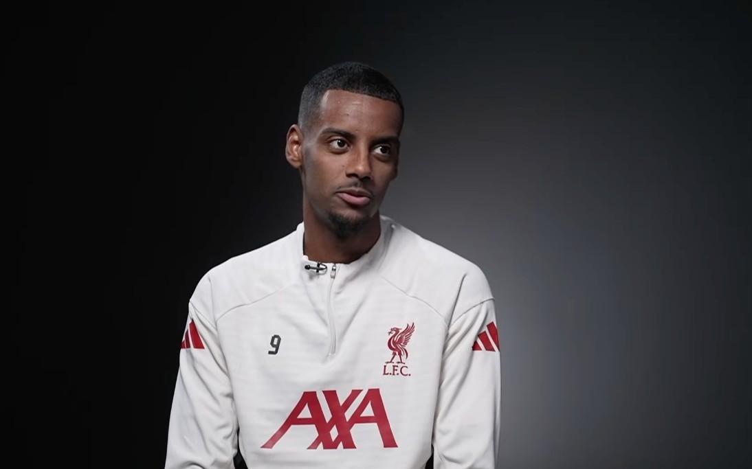 伊萨克:和队友的默契感正在形成,我会努力找回最佳状态