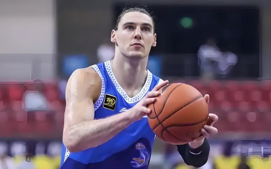 三进三出的福建队大外援将转战NBL赛场，他能刷出亮眼数据吗