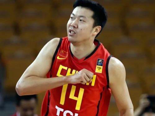 朱芳雨王治郅是我认识唯一没有微信的人请我们吃饭都是刷信用卡