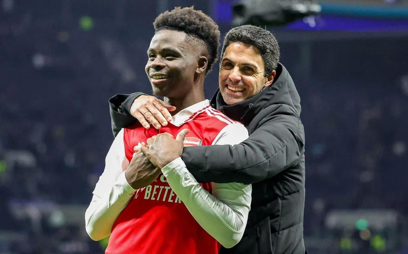 坎贝尔:阿尔特塔基本上拥有了想要的阵容,今年英超必须夺冠