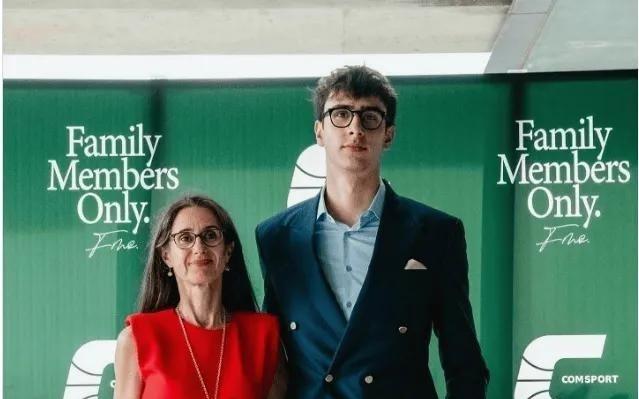 国王次轮秀中锋雷诺表现引热议,杨瀚森和他的差距有多大