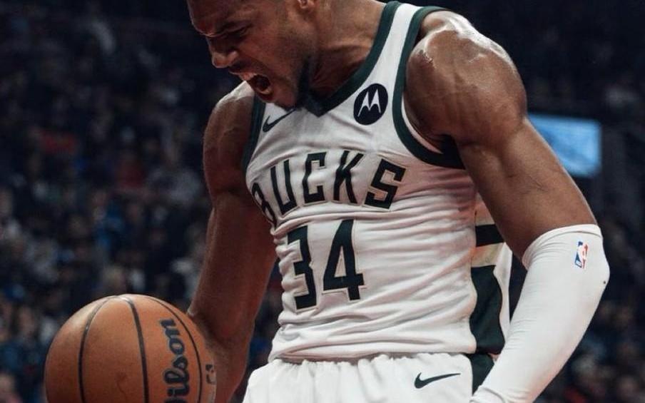 开季前4场得分140+篮板50+助攻20+,字母哥成为NBA历史首人