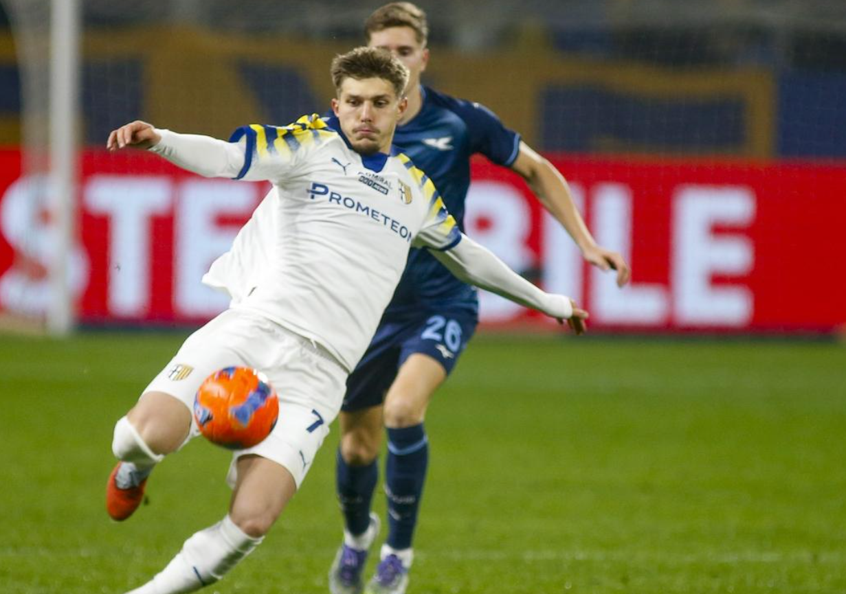 一场10踢出意甲神剧情:9人作战,极限绝杀,奎斯塔不敢相信