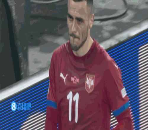 塞尔维亚媒体：科斯蒂奇首战膝盖受伤，将提前告别本届欧洲杯
