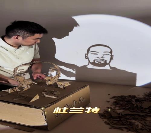 博主用纸影致敬雷霆三少：杜威登擎天撼地，俄城旧梦永耀联盟