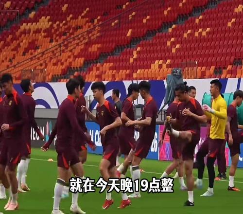 国家队新10号！18岁的王钰栋终于要挑起大梁了嘛