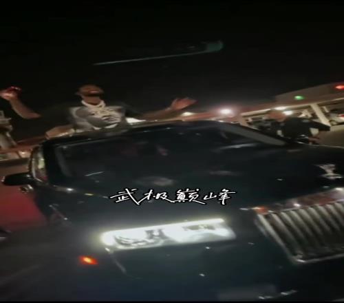 佩总该出手了