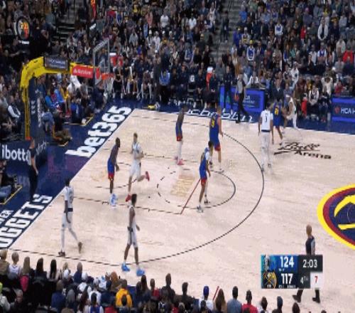 试训20支球队，落选，成为NBA新秀助攻王