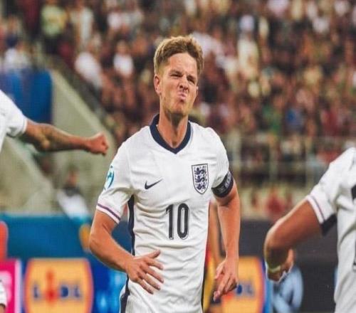 罗马诺：斯特拉斯堡对麦卡蒂感兴趣，希望其成为冬窗潜在选择