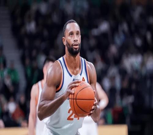 上海9165战胜辽宁球员评价：6人优秀，3人及格，3人低迷