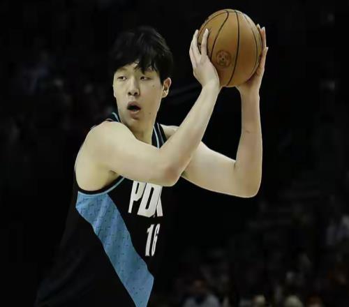 杨瀚森连续3场登场：4中1仅3+5生涯三分21中3需提升稳定性