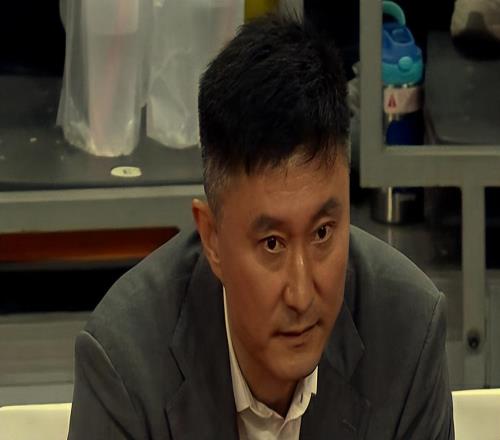 广东宏远队8连胜戛然而止！萨姆纳空砍35+5+4，胡明轩9中3拖后腿