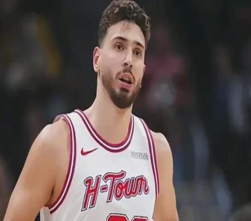 4连胜！杜兰特22+11，阿门23+4，火箭迎甜蜜赛程，申京也如梦初醒