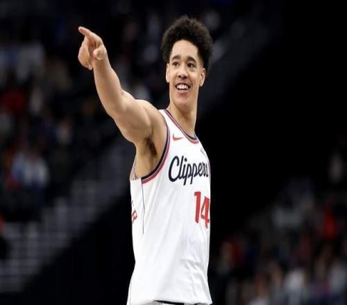 6连胜距离附加赛仅1.5场！快船强势复苏，哈登小卡喜获新帮手