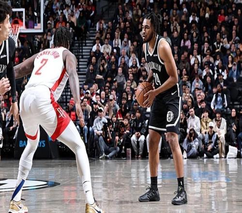 防守贡献度有目共睹，但火箭锋线新援还是很难得到更多出场时间