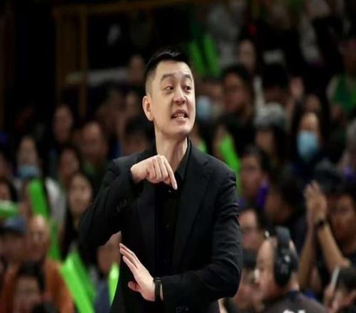 CBA最新消息！曝亨特加盟辽宁男篮，刘炜离开新疆男篮