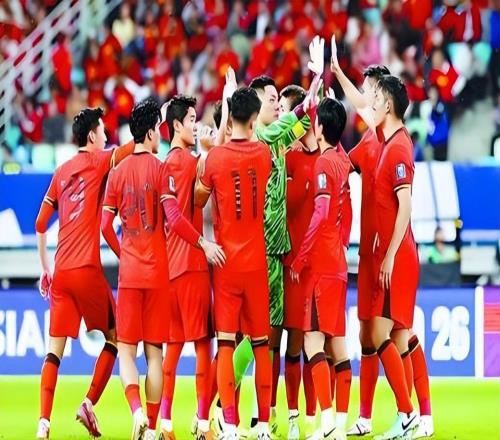 伊万科维奇三位助教成抢手货！他俩官宣成中超主帅，一人接手国足