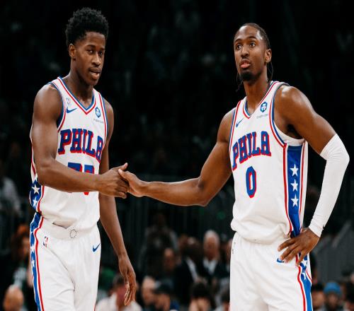 只因一次重伤，最佳新秀丢了，球队地位也没了，数据缩水至7+2+2